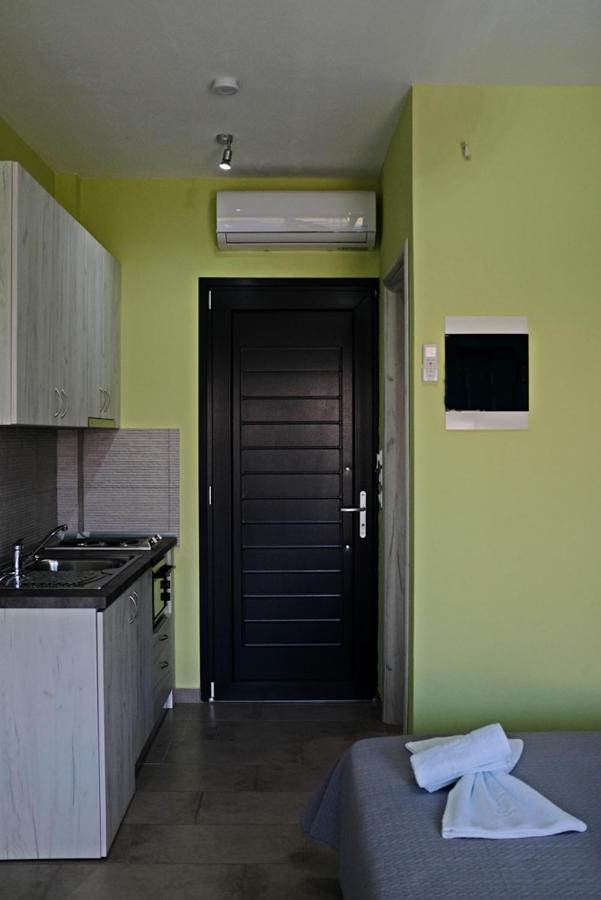 Ff Apartments Nikiti  Bagian luar foto