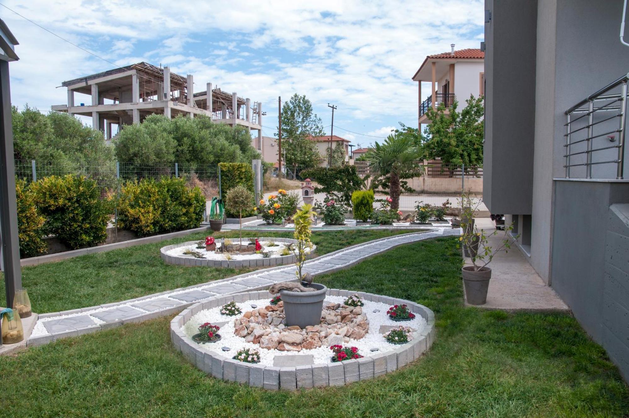 Ff Apartments Nikiti  Bagian luar foto